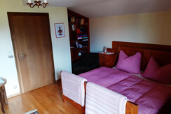 Schlafzimmer Zirbe a