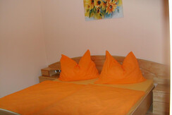 2.Schlafzimmer/Sonnenblumenzimmer