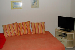 Fernsehecke/Ausziehbar