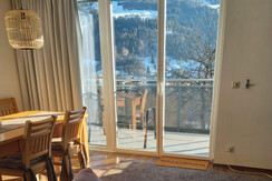 61298924-DB70-452F-BF64-4DA55FFBEF70