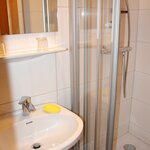 obrázek double room with shower, WC