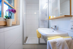 Zimmer Kohlröserl Bad 1