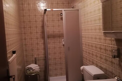 Zimmer mit Dusche/WC im Haus Posch