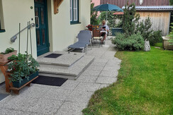 Doppelzimmer Gartenbereich (4)