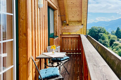 Balkon mit Sitzgelegenheit