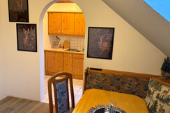 Küche und Esszimmer