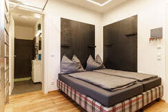 Bedroom with bath en Suite