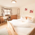 Pomiń zdjęcie Pokój dwuosobowy, prysznic, WC