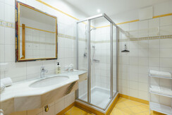 Landhaus Suite Badezimmer