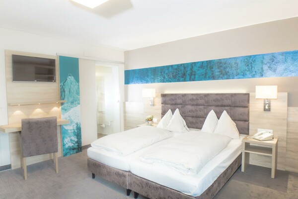 Hotel Neue Post - Zimmer