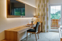 Details und schöne Aussicht Steirer Doppelzimmer