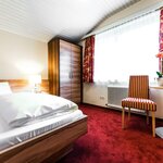 Photo of single room with shower or bath tube, WC