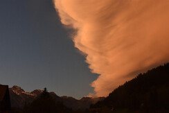 Wolkenstimmung in den Bergen