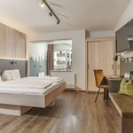 obrázek Dvojlůžkový pokoj, sprcha nebo vana, WC