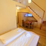 Pomiń zdjęcie Pokój czteroosobowy, prysznic, WC, 1 pokój do spania