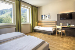jufa-hotel-schladming-zimmer-ff3-plus-2-1440x1013 
