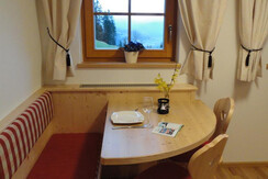 Heidelbeere Küche Esstisch