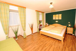 Doppelzimmer Standard 02