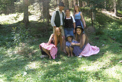 Willkommen bei uns !