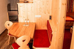 Kuckucksnest- Küche & Sitzecke