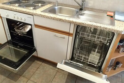 Kitchen - Oven, dish washer