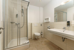 Room Pictures_Room_H_D2_8