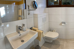 Bathroom 01a