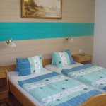 Photo of double room with shower, WC