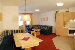 Küche & Wohnbereich