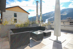 Top 4 -Sunny terrace