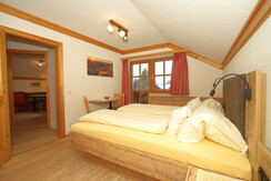 App. 6 Schlafzimmer