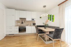 Top 2 - fully equipped kitchen