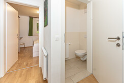 Top 2 - Separate toilet