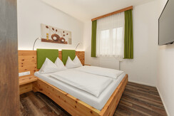 Top 5 - Two bedrooms with double bed