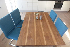 Mountain Whisper_Esstisch