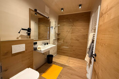 Bad für Zimmer 1 - Eiche