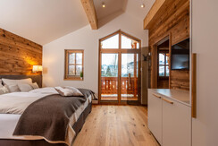 Bedroom Chalet 12