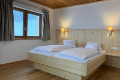 1e3e054e-94ce-4ebb-8b2b-7e08e2a30182