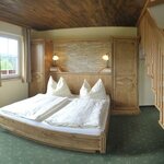 obrázek room with 4 beds with shower, WC | © Astlhof