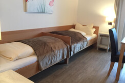 Schlafzimmer mit 2 einzelne Betten 1.90!
