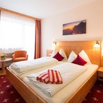 Pomiń zdjęcie twin with shower, WC