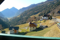 Blick in´s Tal vom Balkon Sommer