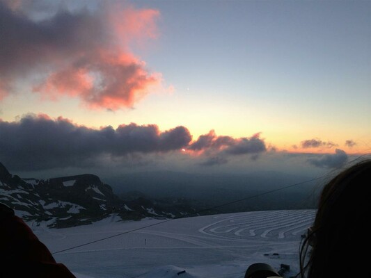 Der Morgen erwacht am Dachstein