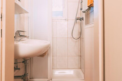 Pichlerhof Planaiblick Dusche