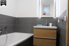 39d427ee-15d6-4af9-bb4b-f45aafd9c627