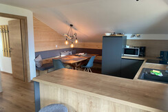 8334EF63-DAE8-4DB9-B782-5FF1D903ED27