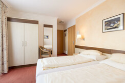 Familienzimmer für 4 Personen, Elternzimmer