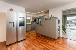 Voll ausgestattete Küche