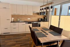 Küche und Essbereich 2