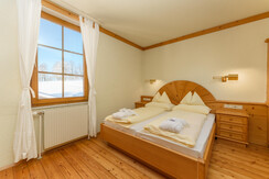 bedroom with double bed